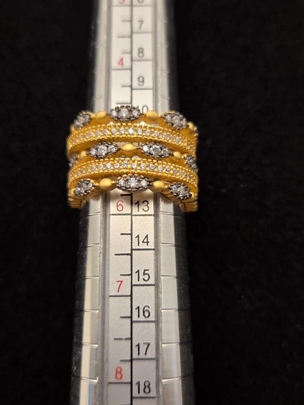 Frieda Rothman 5 Ring Stack. Gold -Tone Multi-Band Crystal Accent Women's Ring